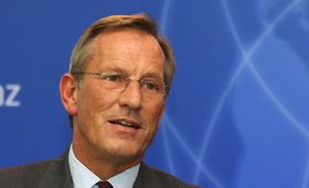 Allianz vola e raddoppia gli utili a 5,16 miliardi di euro