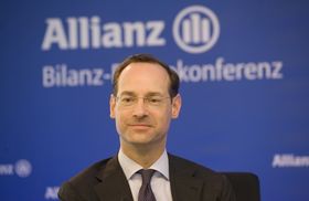 Allianz con il vento in poppa, utile operativo previsto per 2012 a 8,7 miliardi di euro