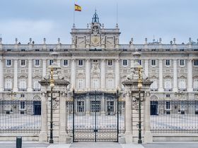 Spagna: crescono le riserve Vita, calano i premi Danni