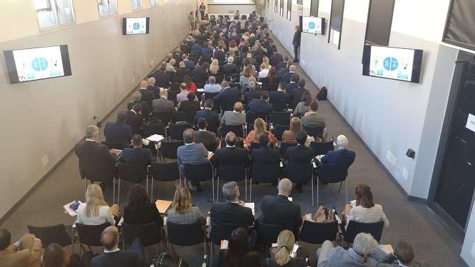 Intermediari, come vivere la centralità in un mercato omnicanale