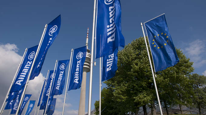 Allianz Suisse Life si allea con Resolution Re