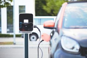 Zurich, nuove coperture per le auto elettriche