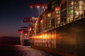 Allianz Trade, continua il momento d'oro delle navi container