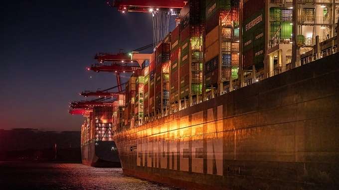 Allianz Trade, continua il momento d'oro delle navi container