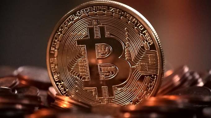 Cattolica, una polizza per i bitcoin