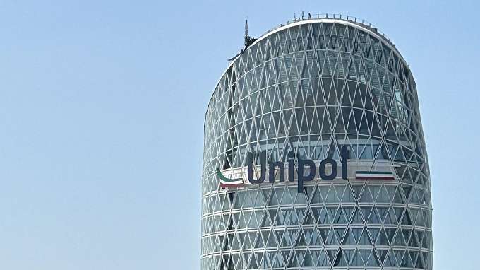 Unipol, bene utile e raccolta