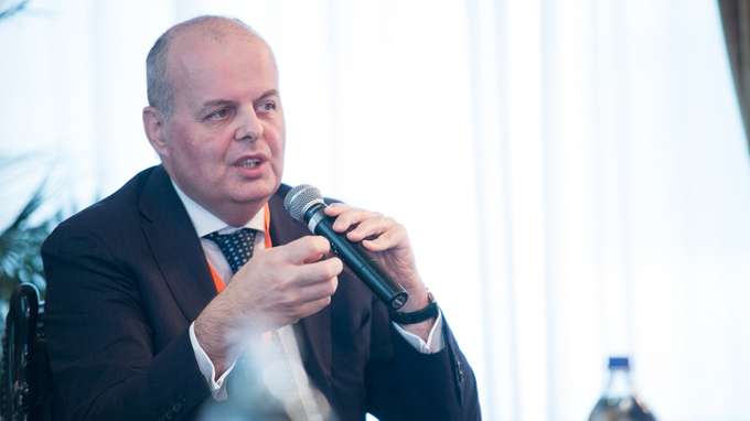 L’Ivass dà l’ok a Vittoria per salire fino al 20% di Revo