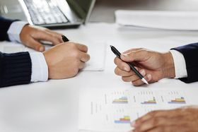 Gallagher, shopping in Germania