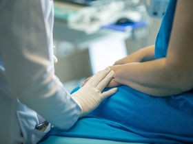 Oblio oncologico, come cambiano i regolamenti Ivass