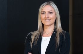 AI e Gen Z, più che la sintesi è importante l'approfondimento