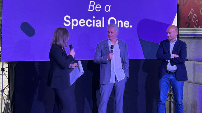 Prima Assicurazioni, nuovo spot con José Mourinho